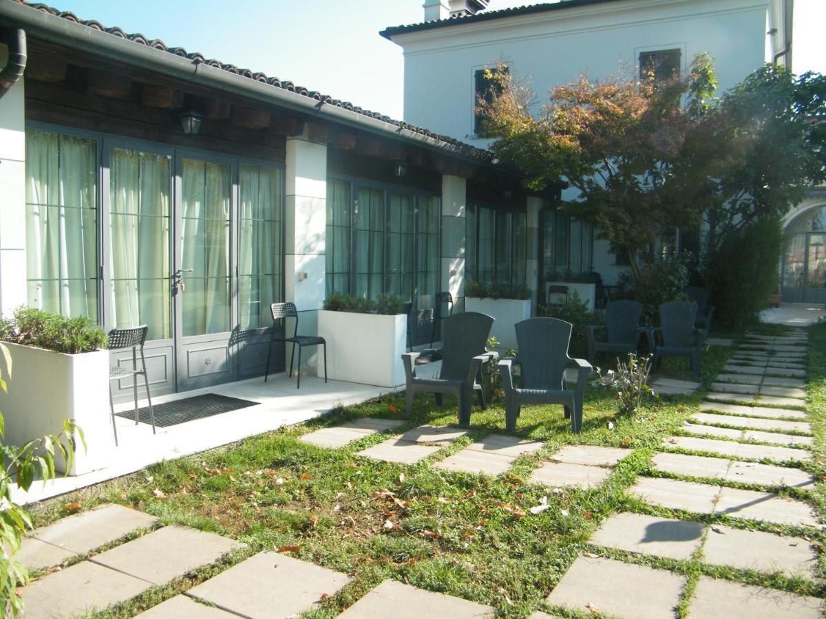 Villa Franca In Franciacorta Passirano Extérieur photo