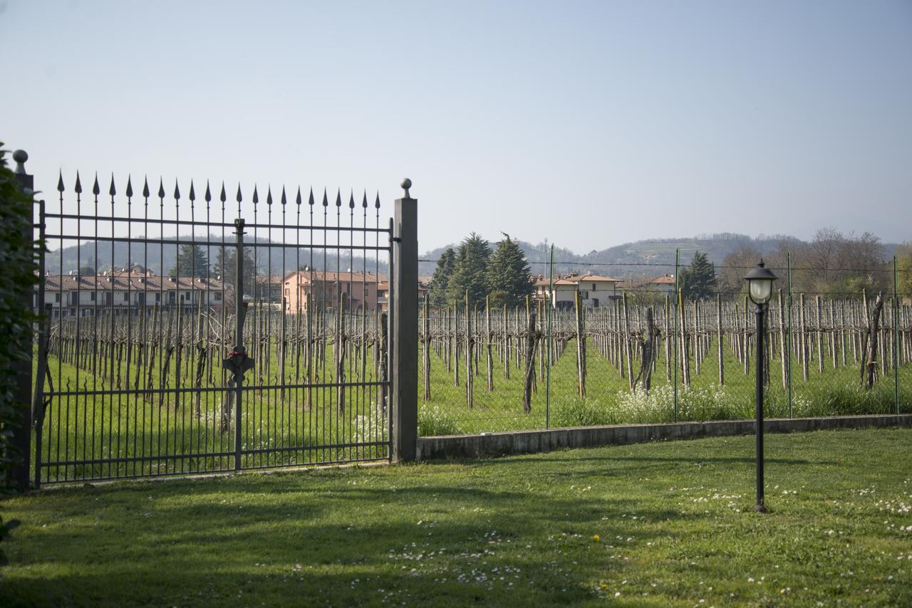 Villa Franca In Franciacorta Passirano Extérieur photo