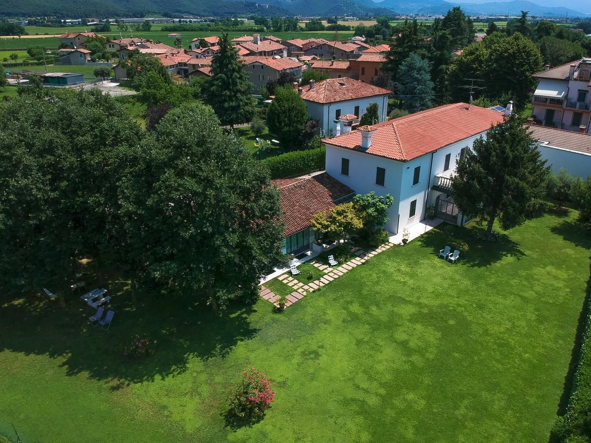 Villa Franca In Franciacorta Passirano Extérieur photo